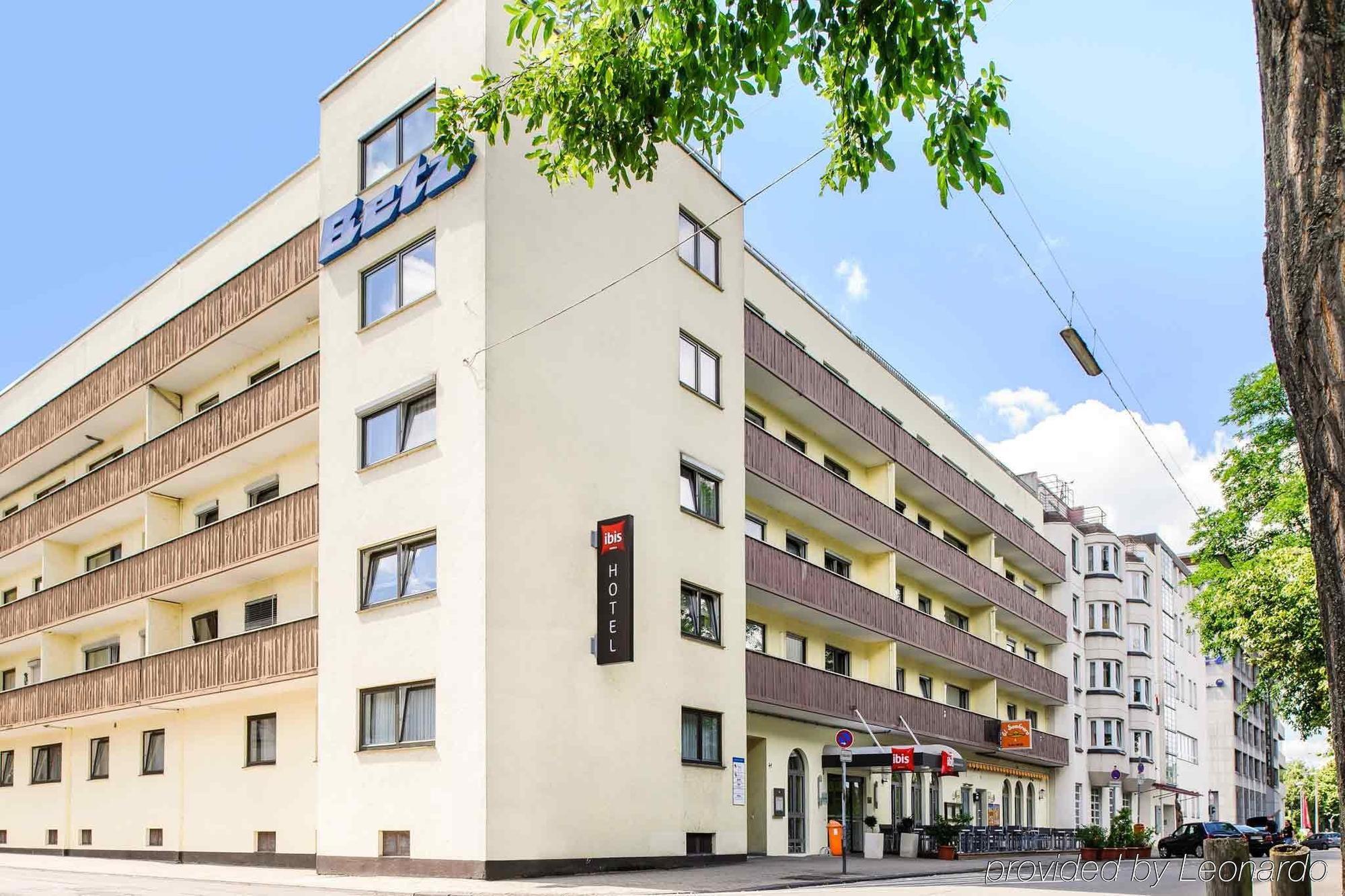 Saar City Hotel Saarbrücken Exterior foto
